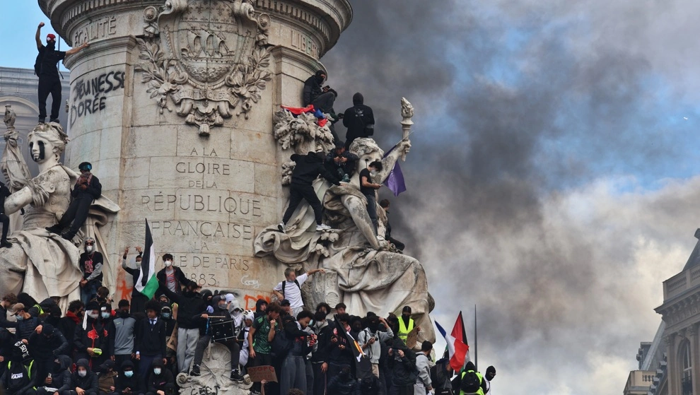 17 octobre : les instances musulmanes appellent à l'apaisement et dénoncent la stigmatisation